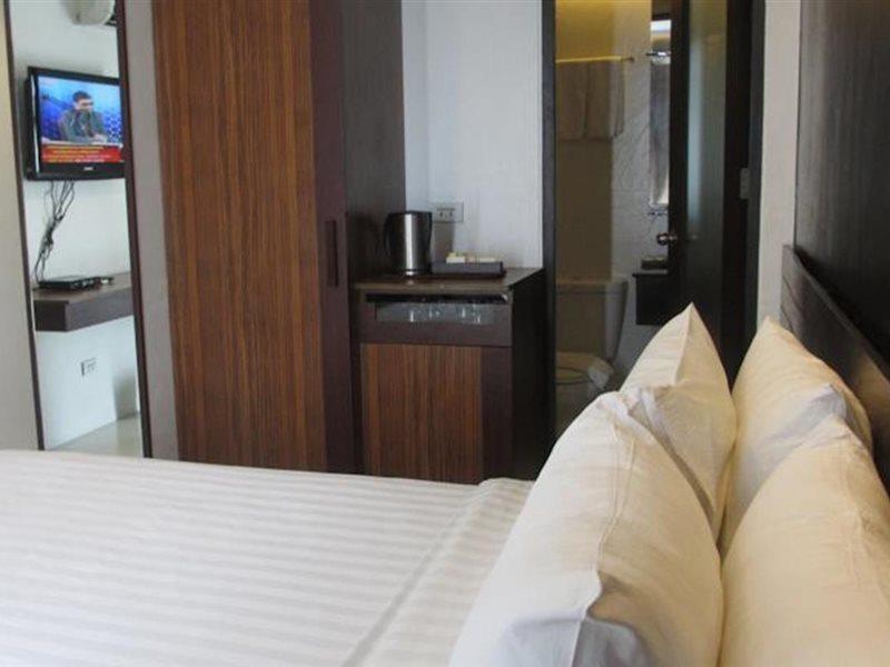 Cityscape Hotel Mandaue Eksteriør billede